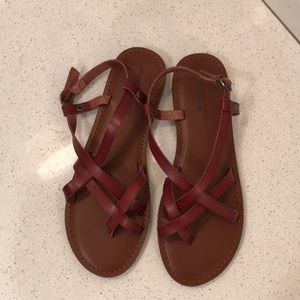 American eagle sandals - never worn